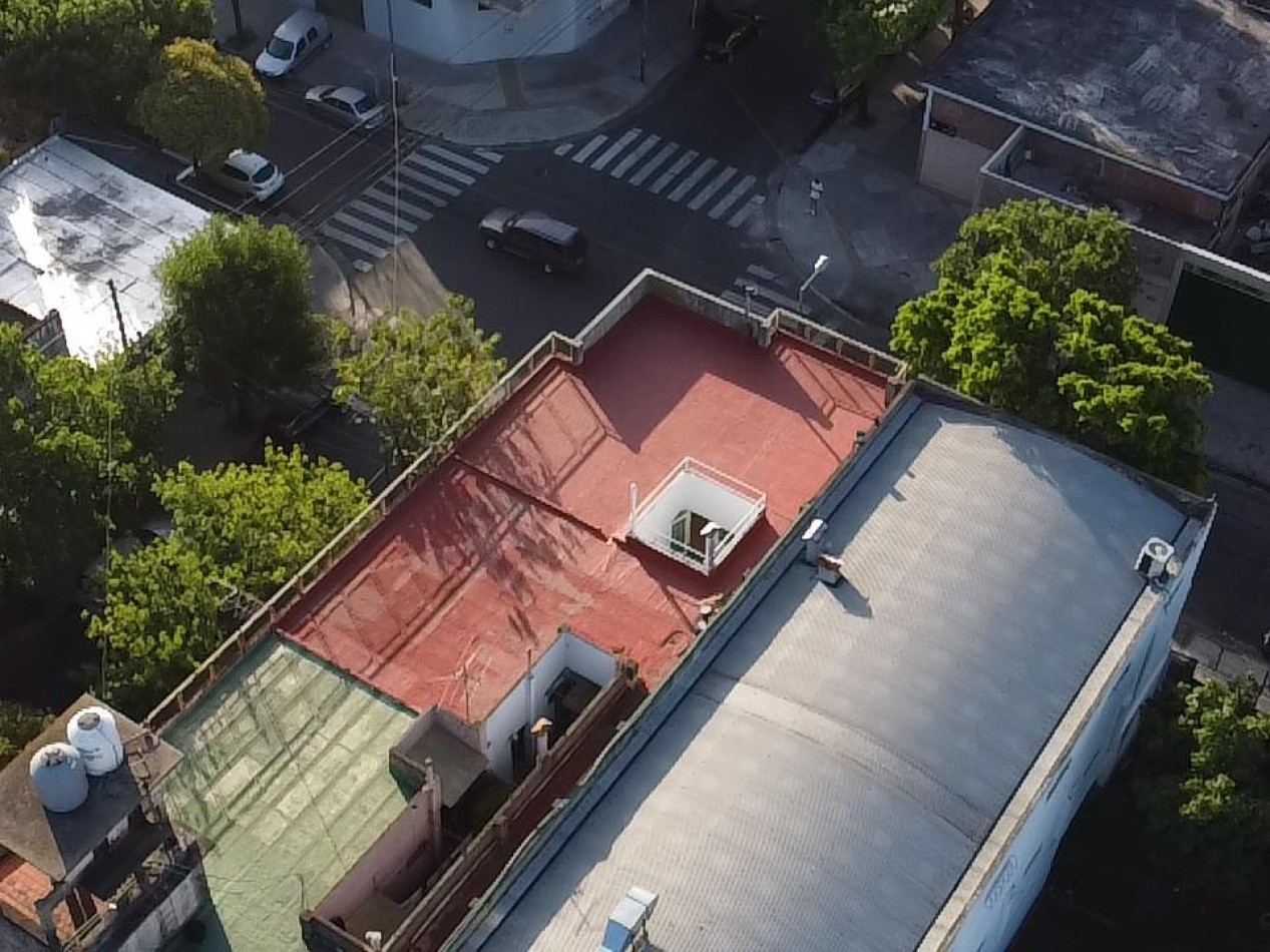 Se vende departamento cuatro amb, remodelado, con espacio aereo!!!