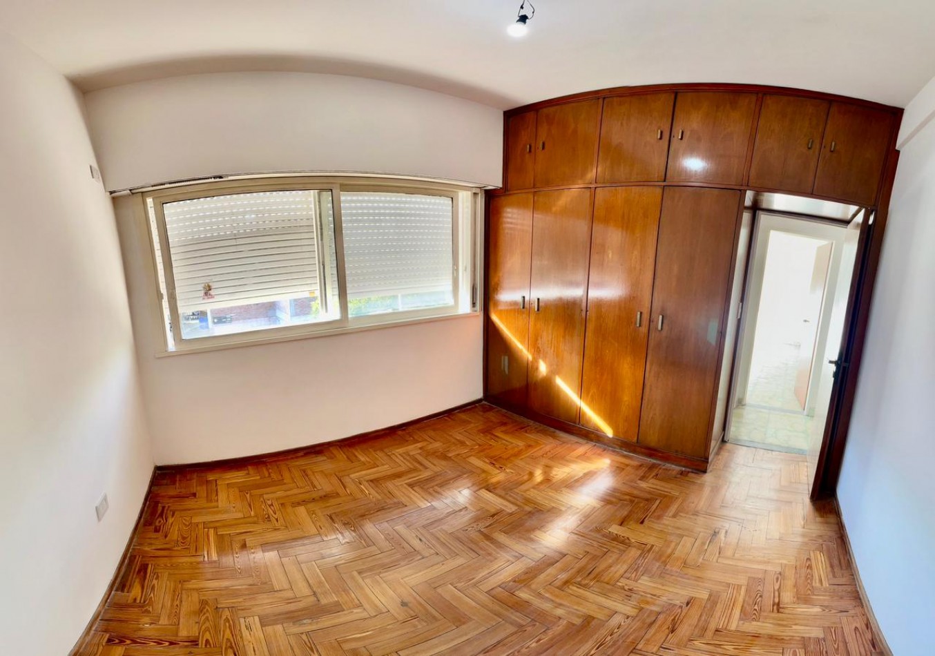 Se vende departamento cuatro amb, remodelado, con espacio aereo!!!