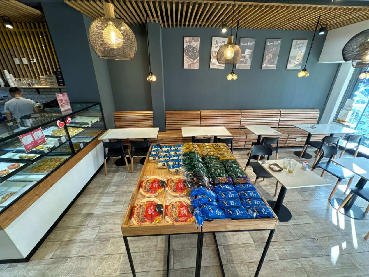 Se Vende Local Comercial (Villa Lugano)