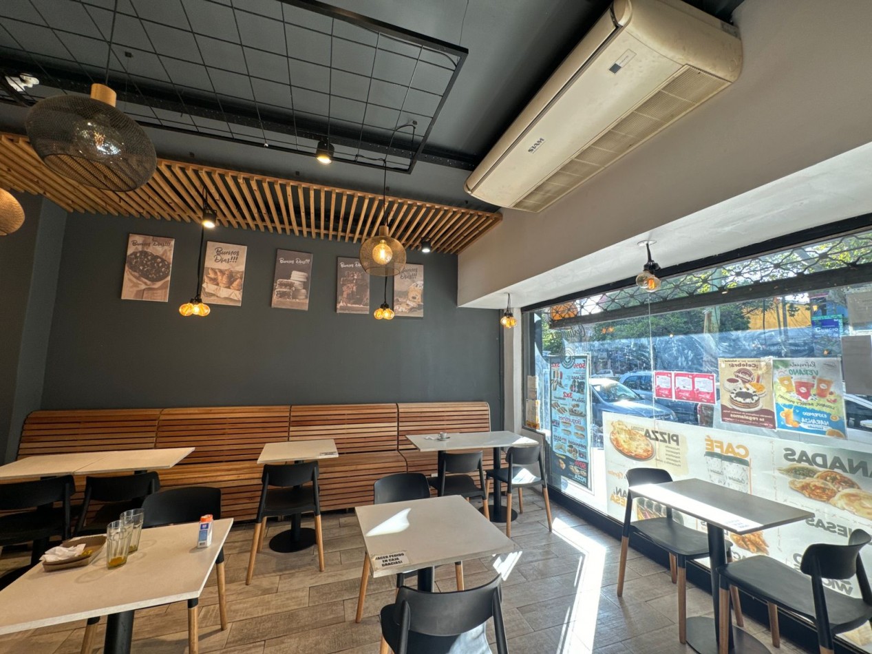 Se Vende Local Comercial (Villa Lugano)