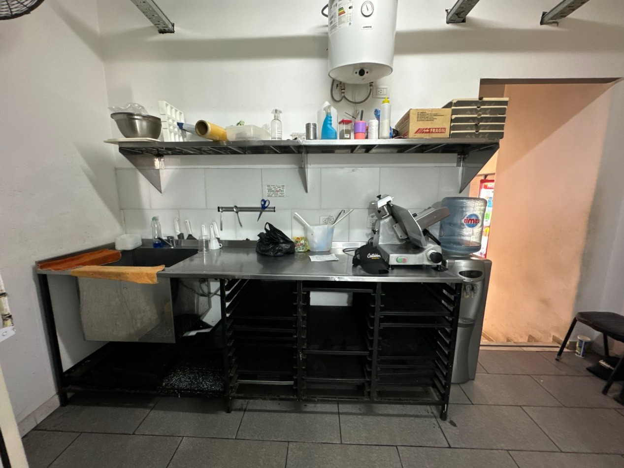 Se Vende Local Comercial (Villa Lugano)