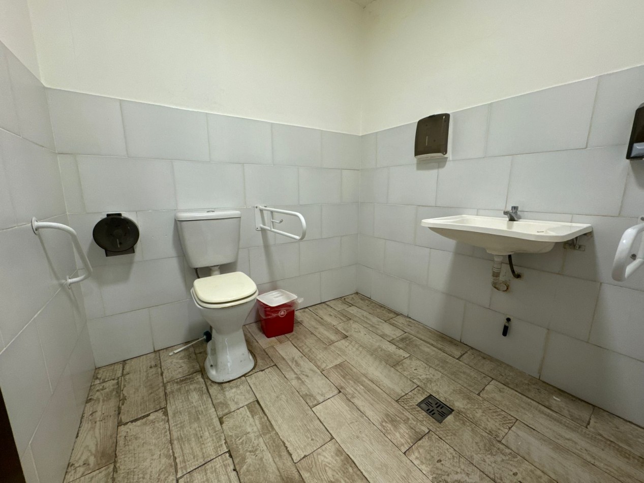 Se Vende Local Comercial (Villa Lugano)