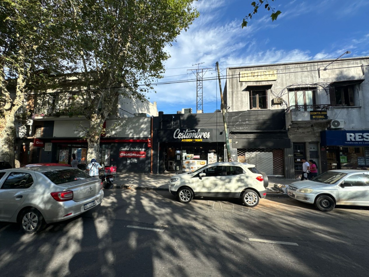 Se Vende Local Comercial (Villa Lugano)