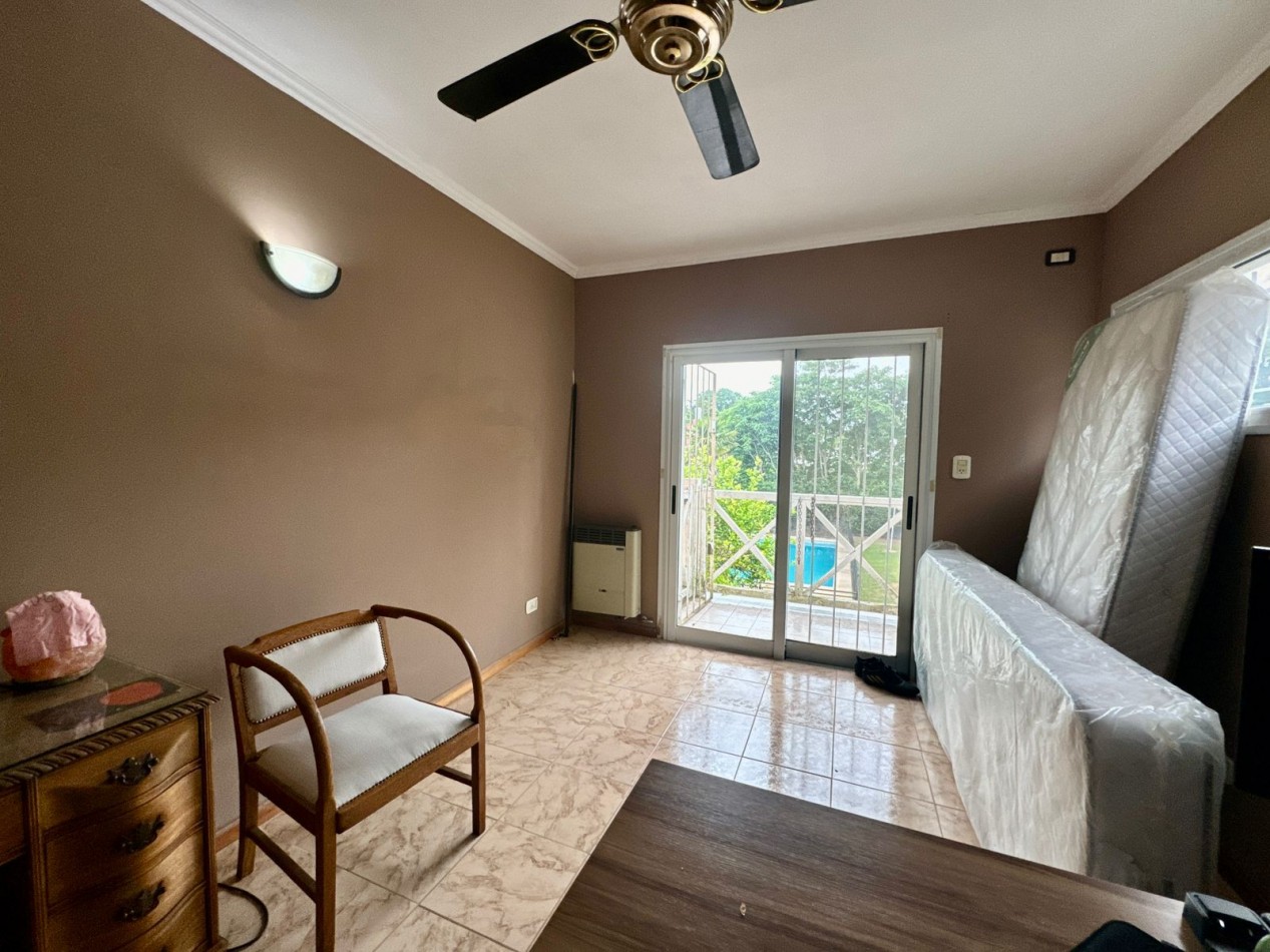 Se Vende Casa cuatro amb, con cochera, piscina (LOBOS) Facilidaddes de Pago