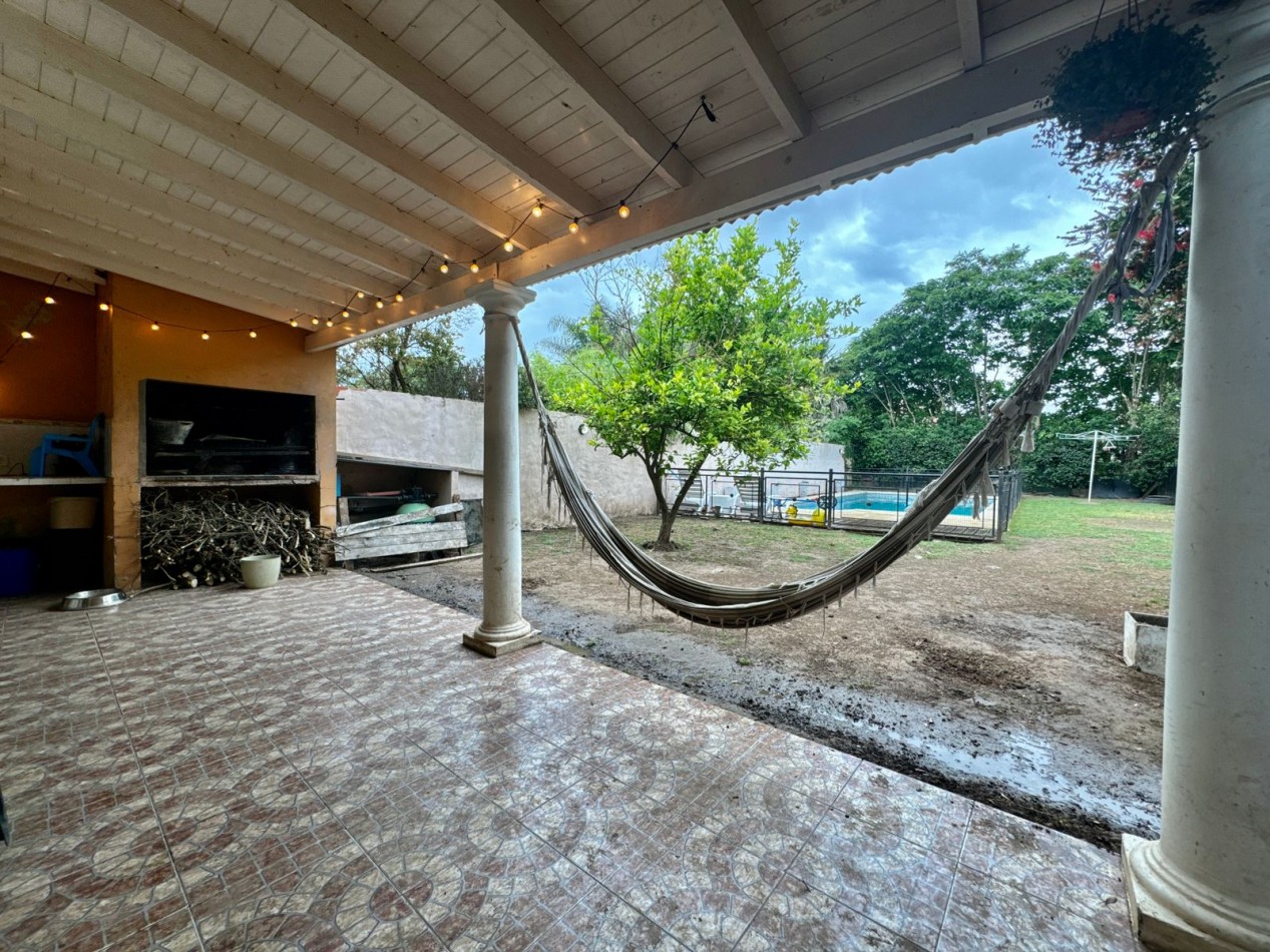 Se Vende Casa cuatro amb, con cochera, piscina (LOBOS) Facilidaddes de Pago