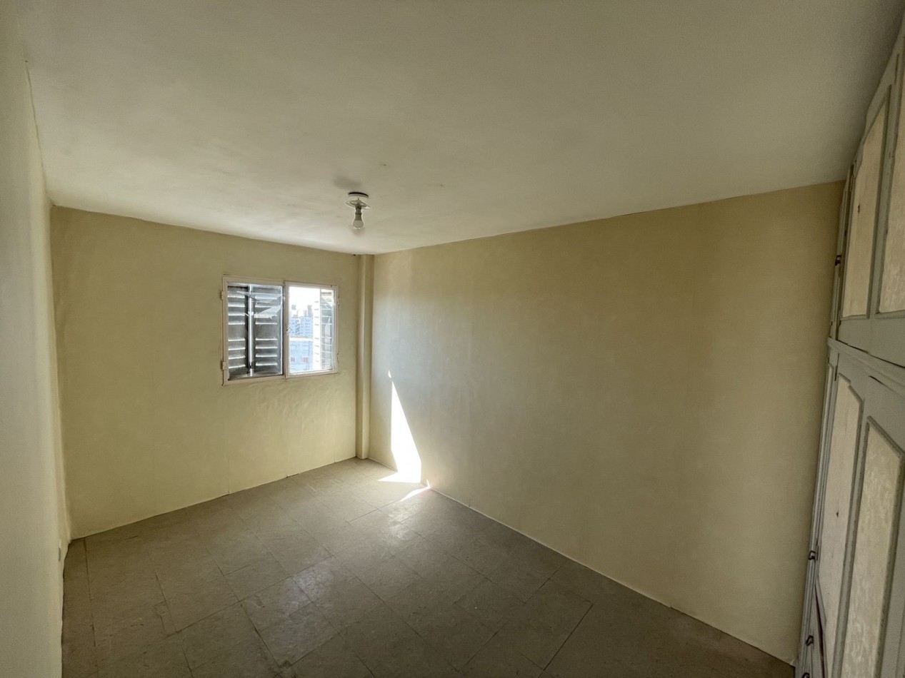 Se vende departamento cuatro ambientes (Barrio Piedra Buena)
