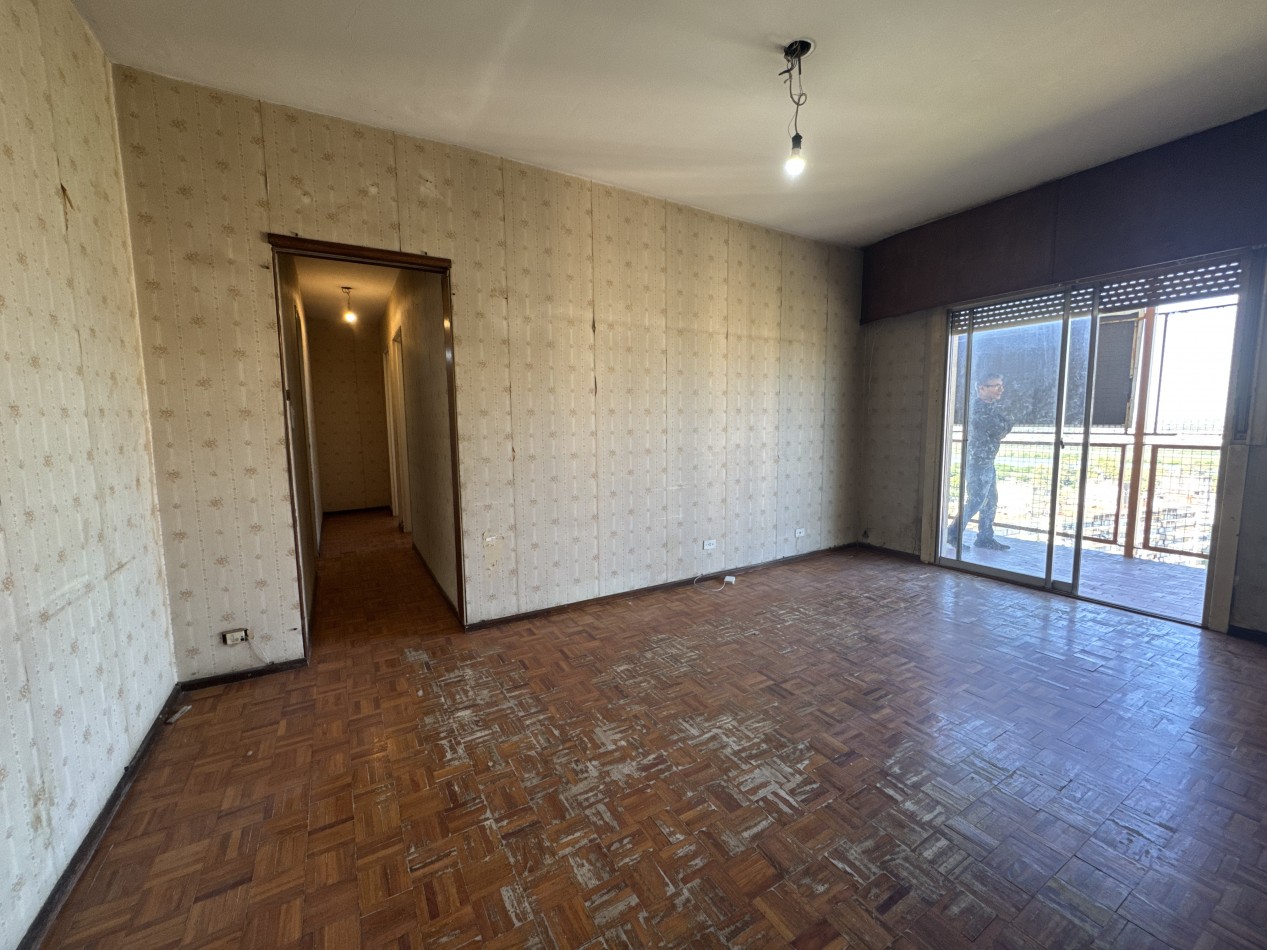 Se Vende Departamento tres ambientes (Torre 11 - Lugano 1 y 2)