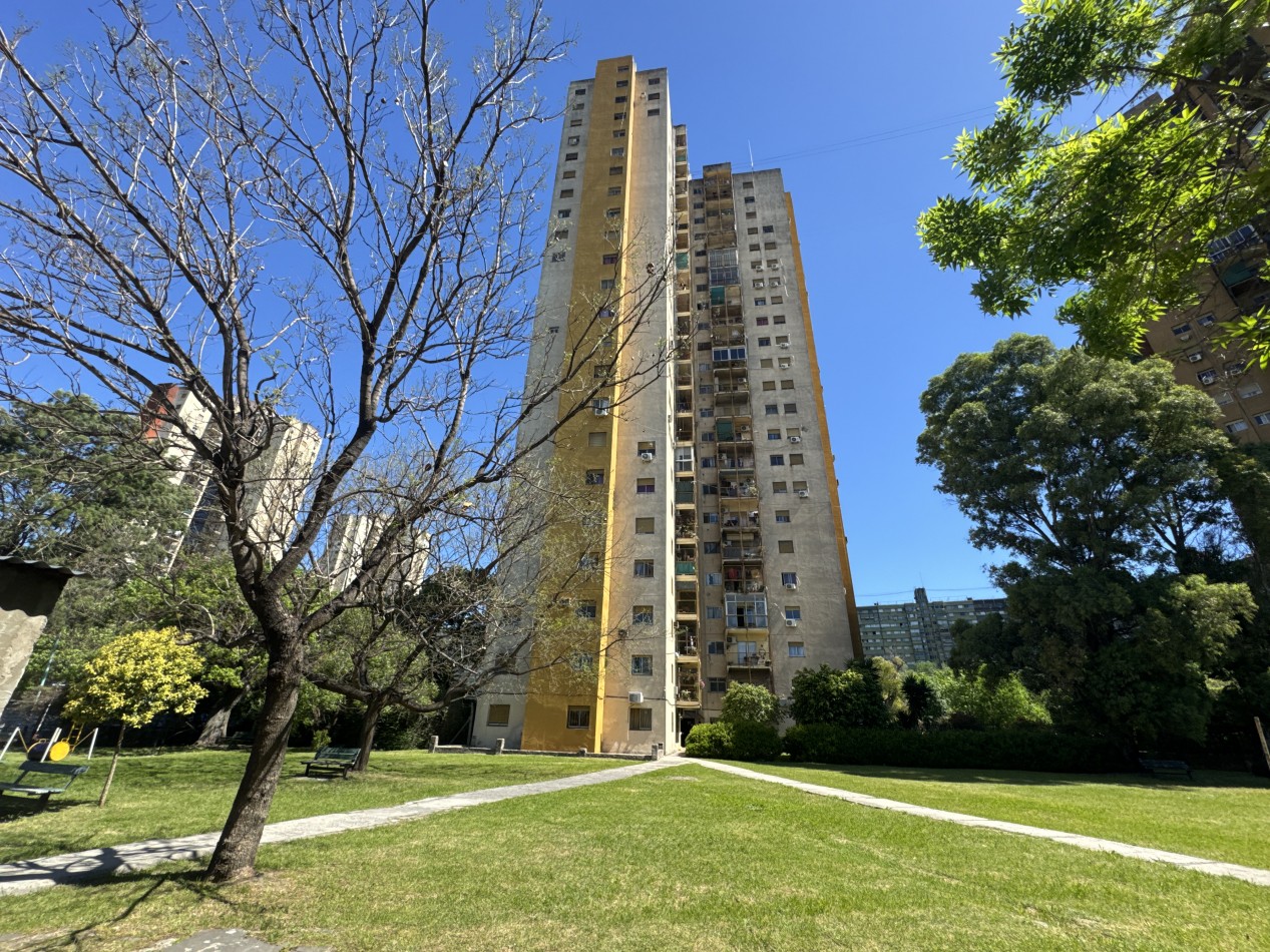 Se Vende Departamento tres ambientes (Torre 11 - Lugano 1 y 2)