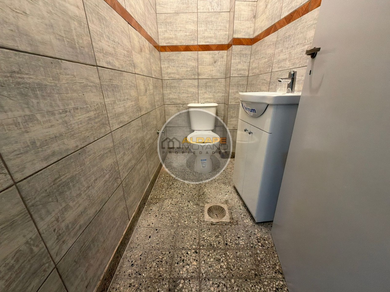 Se vende Casa PH, tres ambientes, totalmente independiente, Devoto