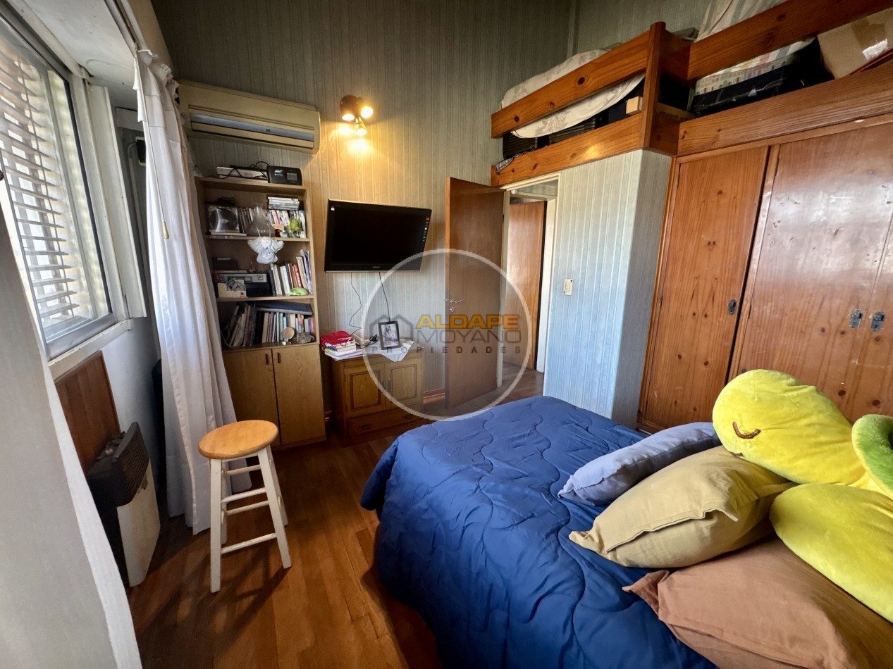 Se Vende Casa Multifamiliar, Cochera Doble, Quincho (Villa Lugano)