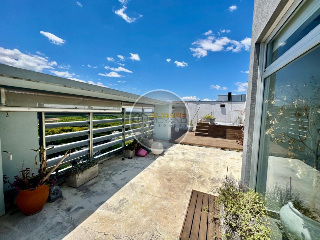 Se Vende Penthouse tres ambientes (Edificio Zencity - Puerto Madero)