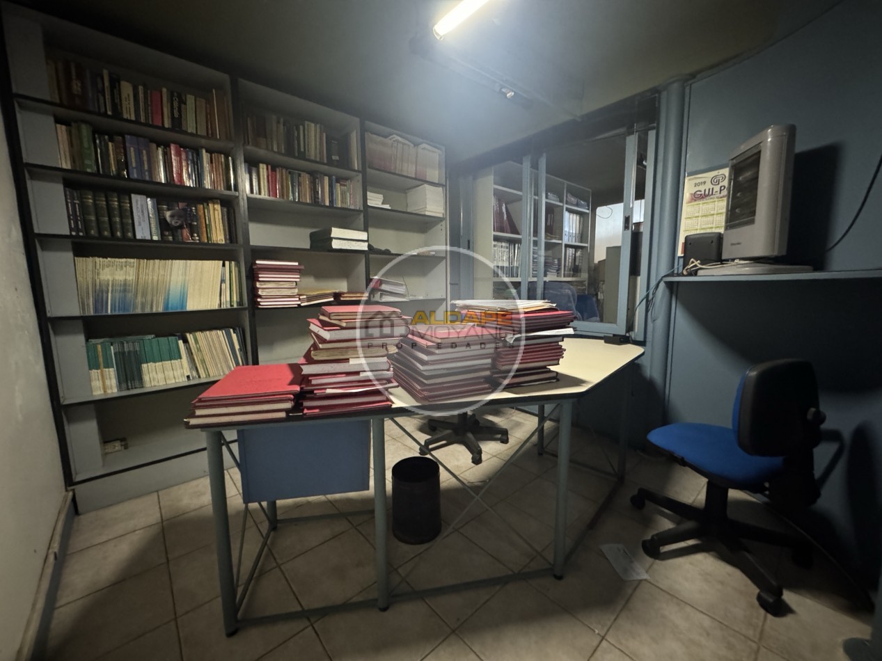 Se Alquila Local Comercial (Centro comercial - Villa Lugano)