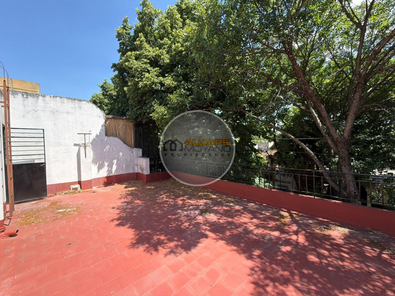 Se vende Casa PH, tres ambientes, totalmente independiente, Devoto