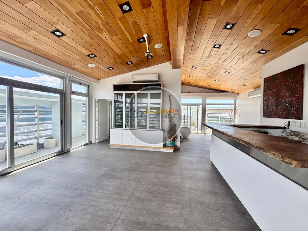 Se Vende Penthouse tres ambientes (Edificio Zencity - Puerto Madero)