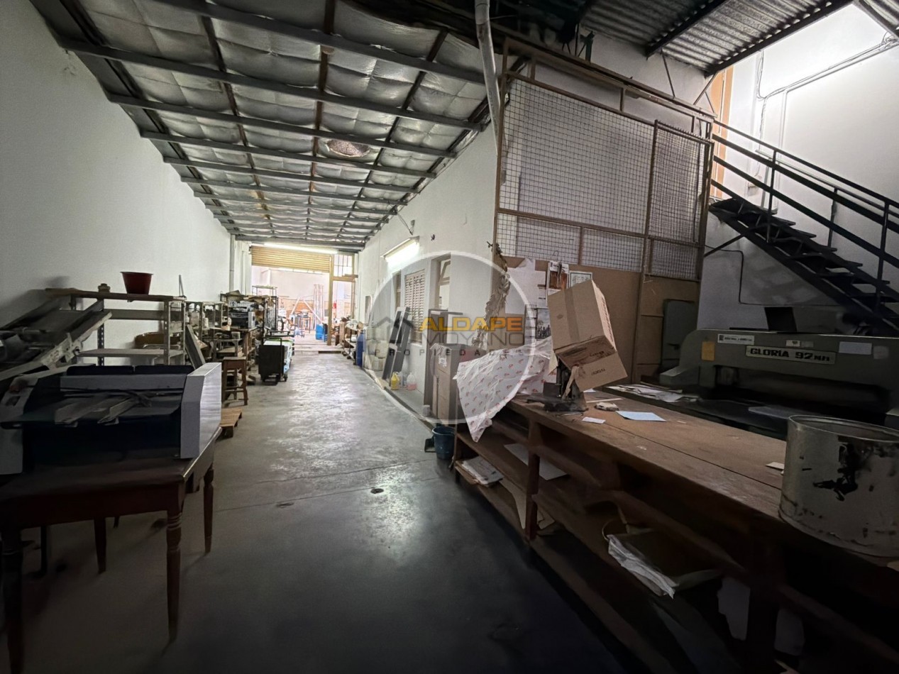 Se alquila Galpon, 344 mts2 (Mataderos)