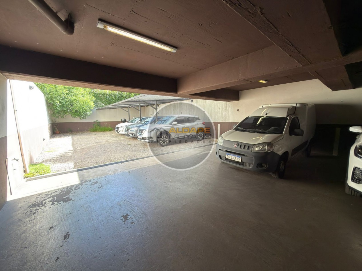 Se Vende Departamento dos amb con cochera (Villa Luro)