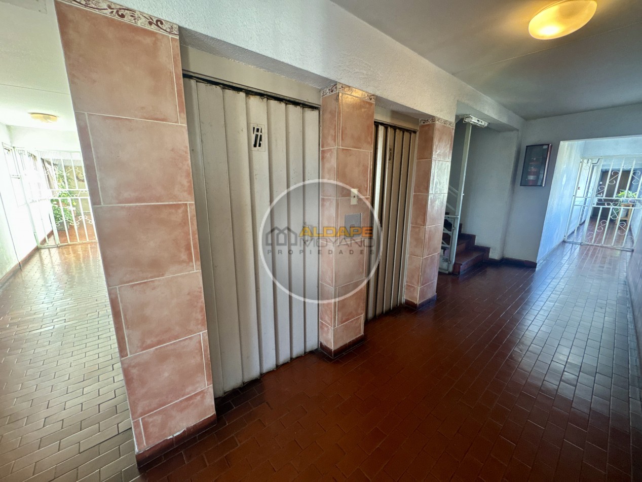 Se Vende departamento tres ambientes (barrio copello)
