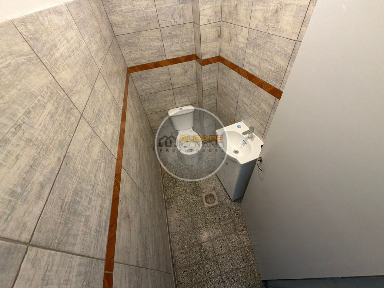 Se vende Casa PH, tres ambientes, totalmente independiente, Devoto