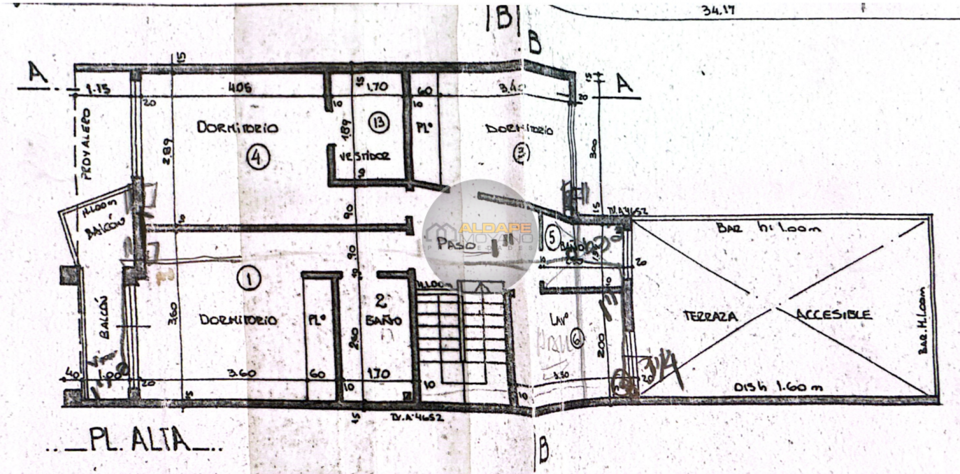 Se Vende Casa Cuatro ambientes, cochera pasante, Excelente (Lanus Oeste)