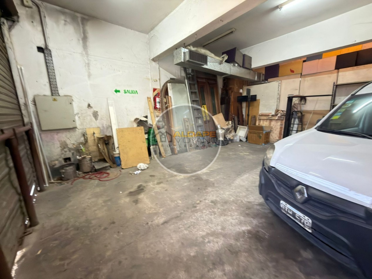 Se Vende Galpon,  total 1600mts2, (Mataderos)