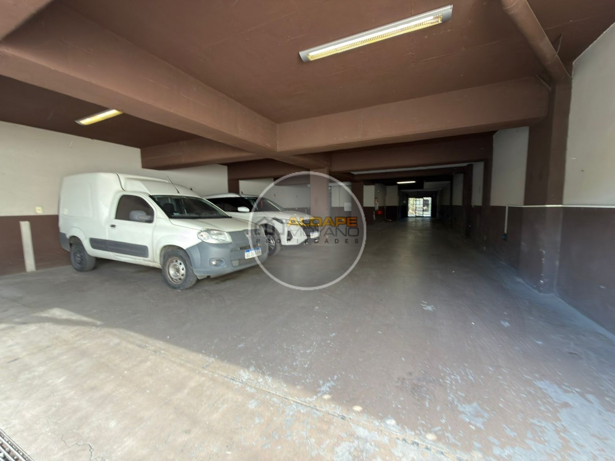 Se Vende Departamento dos amb con cochera (Villa Luro)