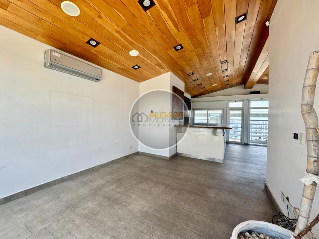 Se Vende Penthouse tres ambientes (Edificio Zencity - Puerto Madero)