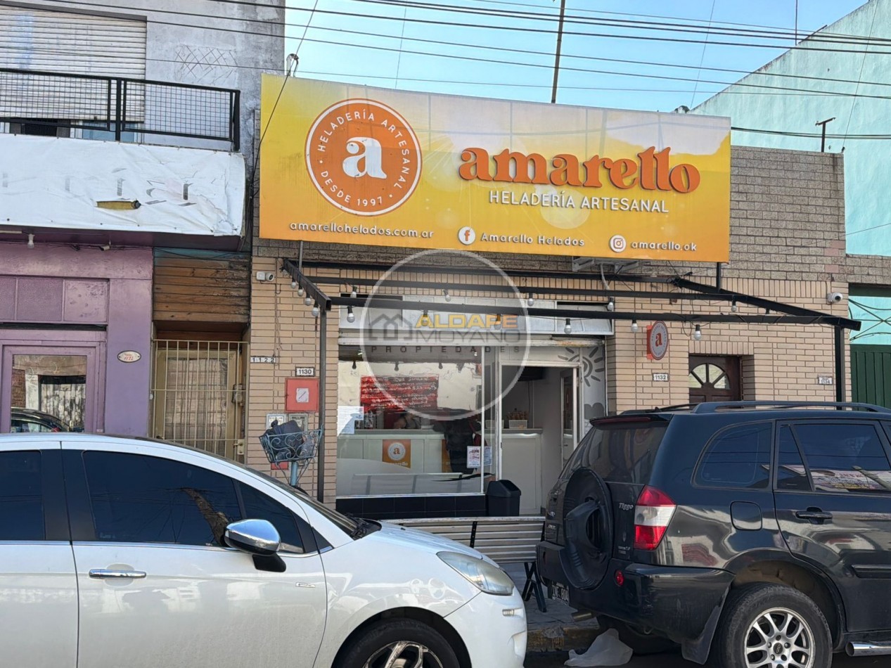 Se Vende fondo de comercio (Heladeria) Villa Celina