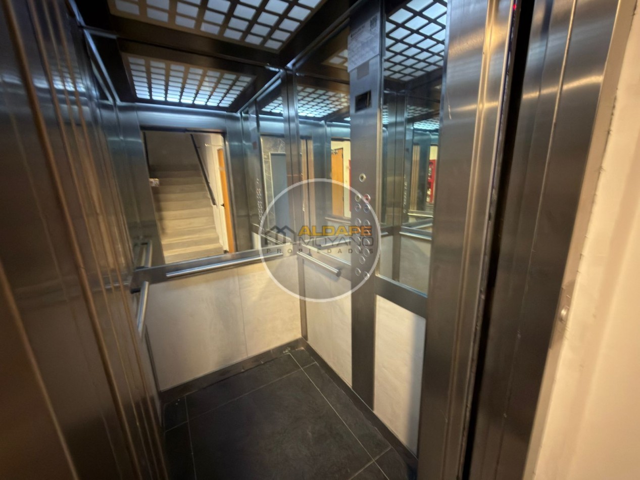 Se vende departamentosemi piso, tres amb. A estrenar!! (Villa Lugano)