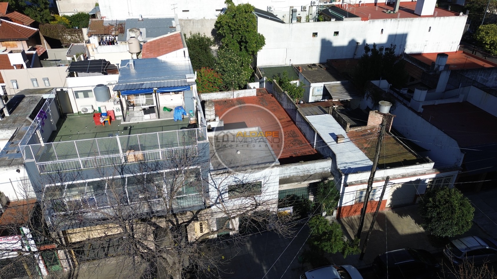 Se Vende Casa cinco ambientes, con cochera, Apto Credito Hipotecario!!