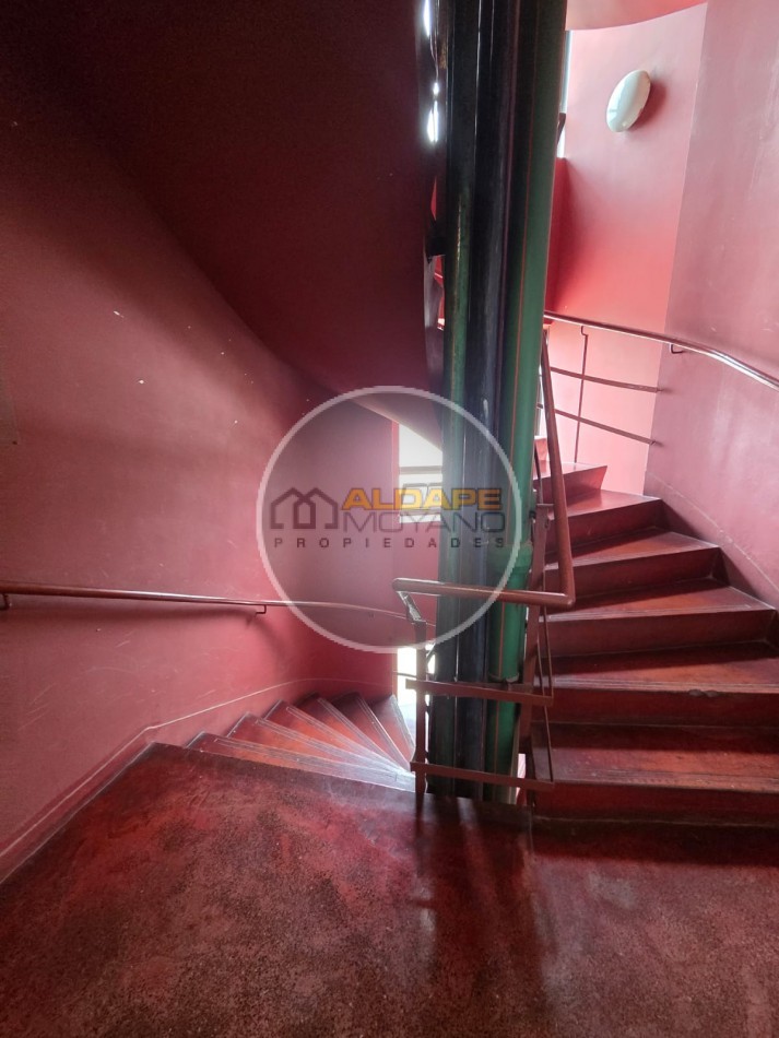 Se Vende  Monoambientes. (Corrientes a metros del obelisco)