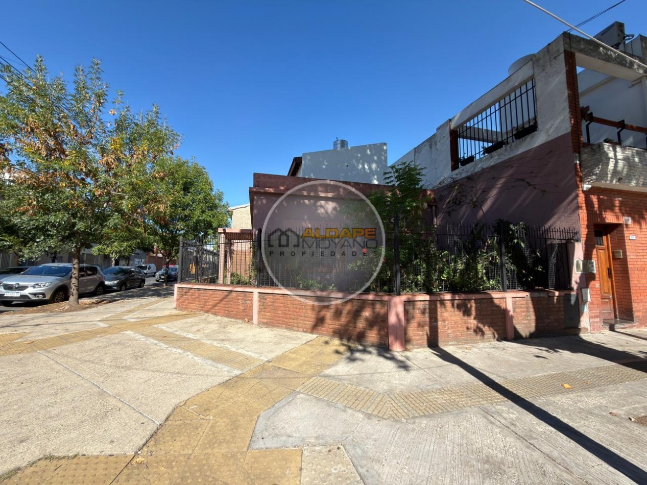 Se vende Casa/Lote con planos aprobados. (1000 metros vendibles)