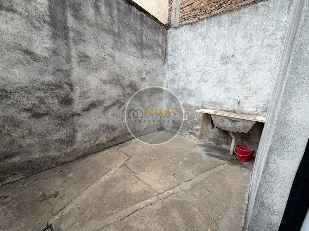 Se vende fondo de comercio/ instalaciones/para el Rubro Calzado, Oportunidad!! (villa lugano)