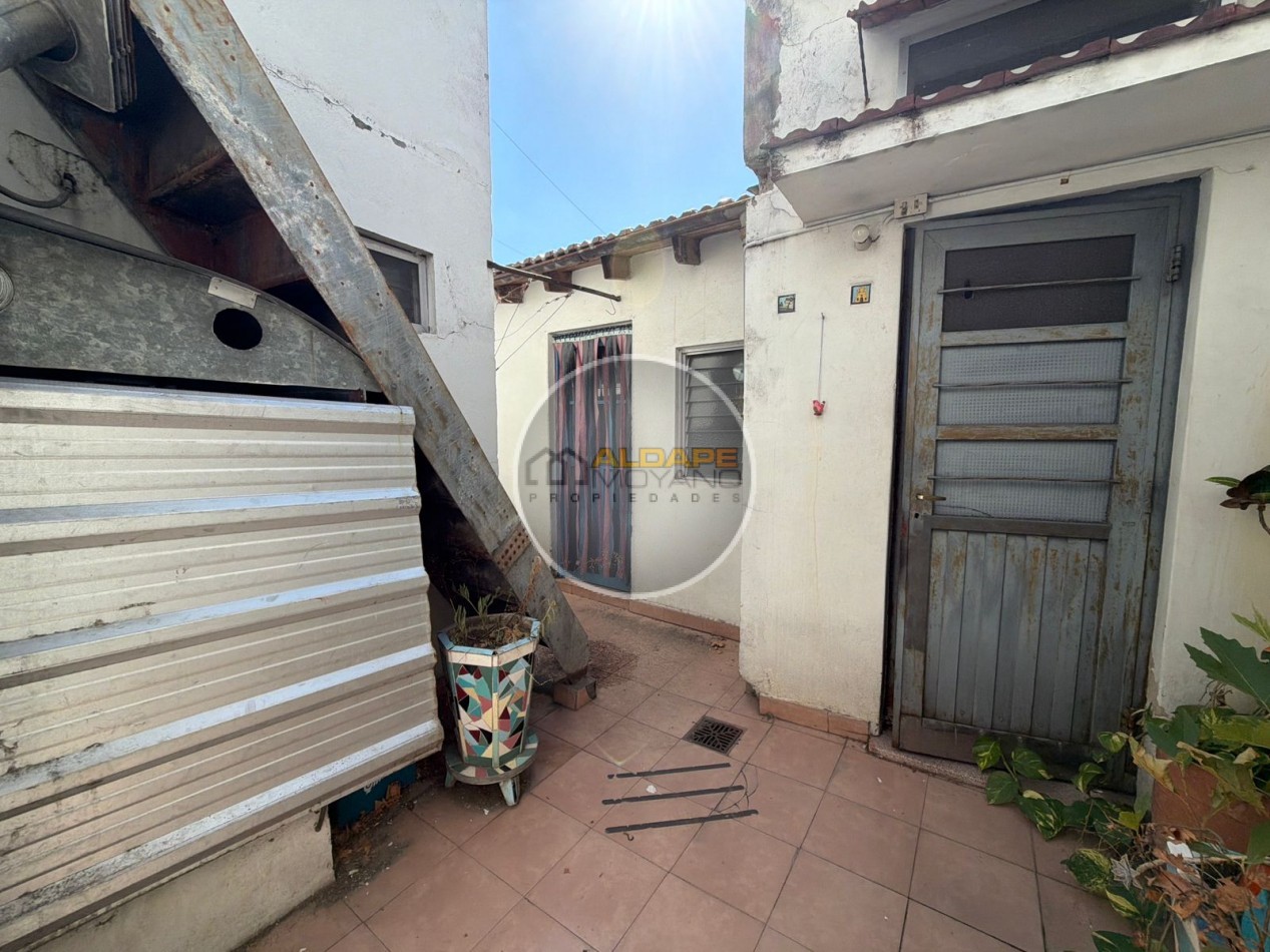 Alquiler comercial: Local, Galpon y vivienda!! (Villa Lugano)