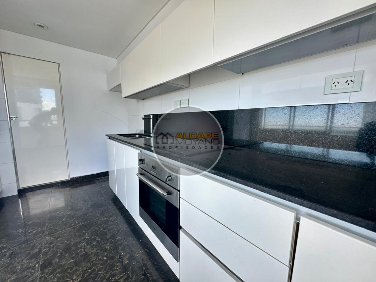 Se Vende Penthouse tres ambientes (Edificio Zencity - Puerto Madero)