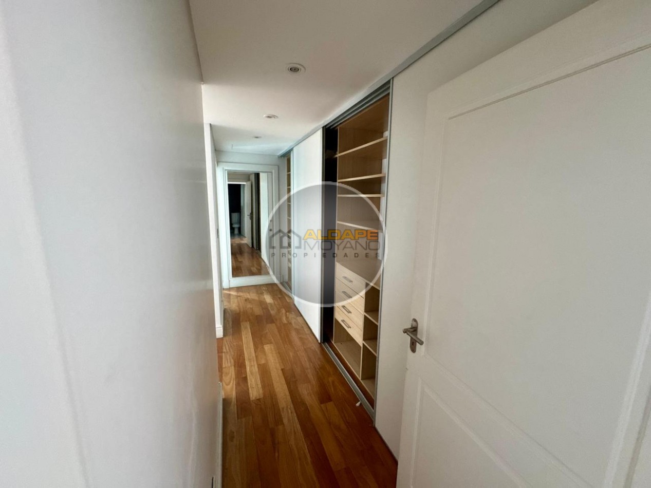 Se Vende Penthouse tres ambientes (Edificio Zencity - Puerto Madero)