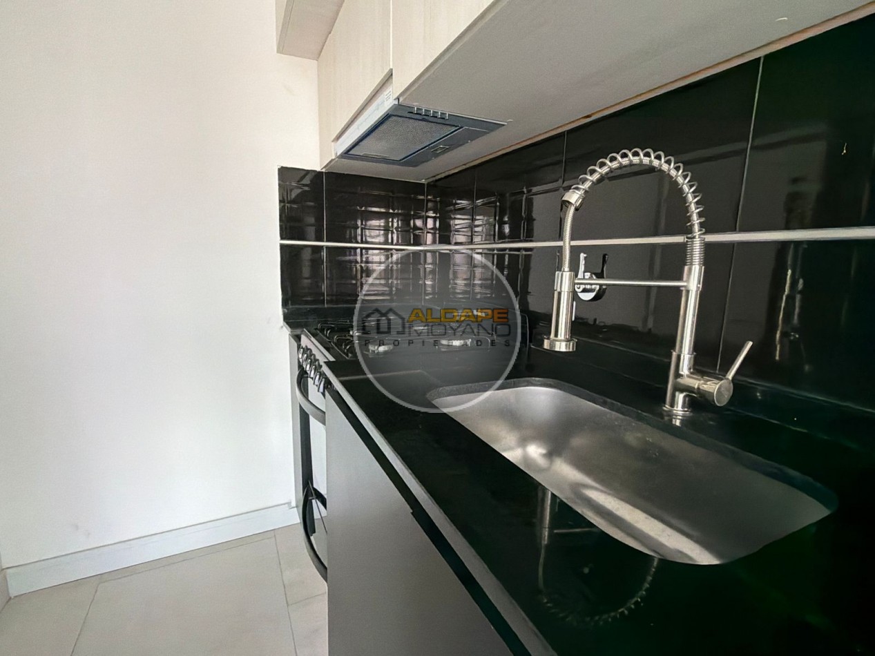 Se vende departamentosemi piso, tres amb. A estrenar!! (Villa Lugano)