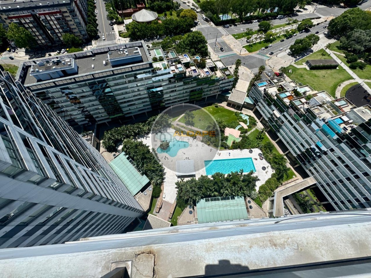 Se Vende Penthouse tres ambientes (Edificio Zencity - Puerto Madero)
