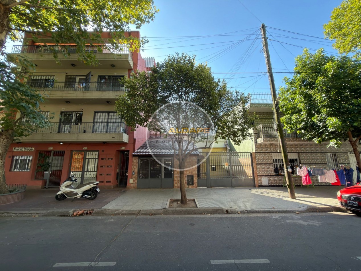 Alquiler comercial: Local, Galpon y vivienda!! (Villa Lugano)