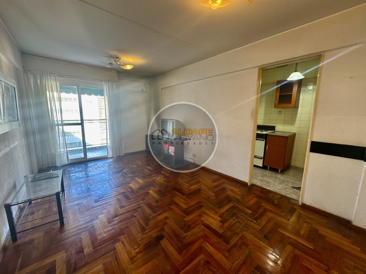 Se Vende departamento tres ambientes (barrio copello)