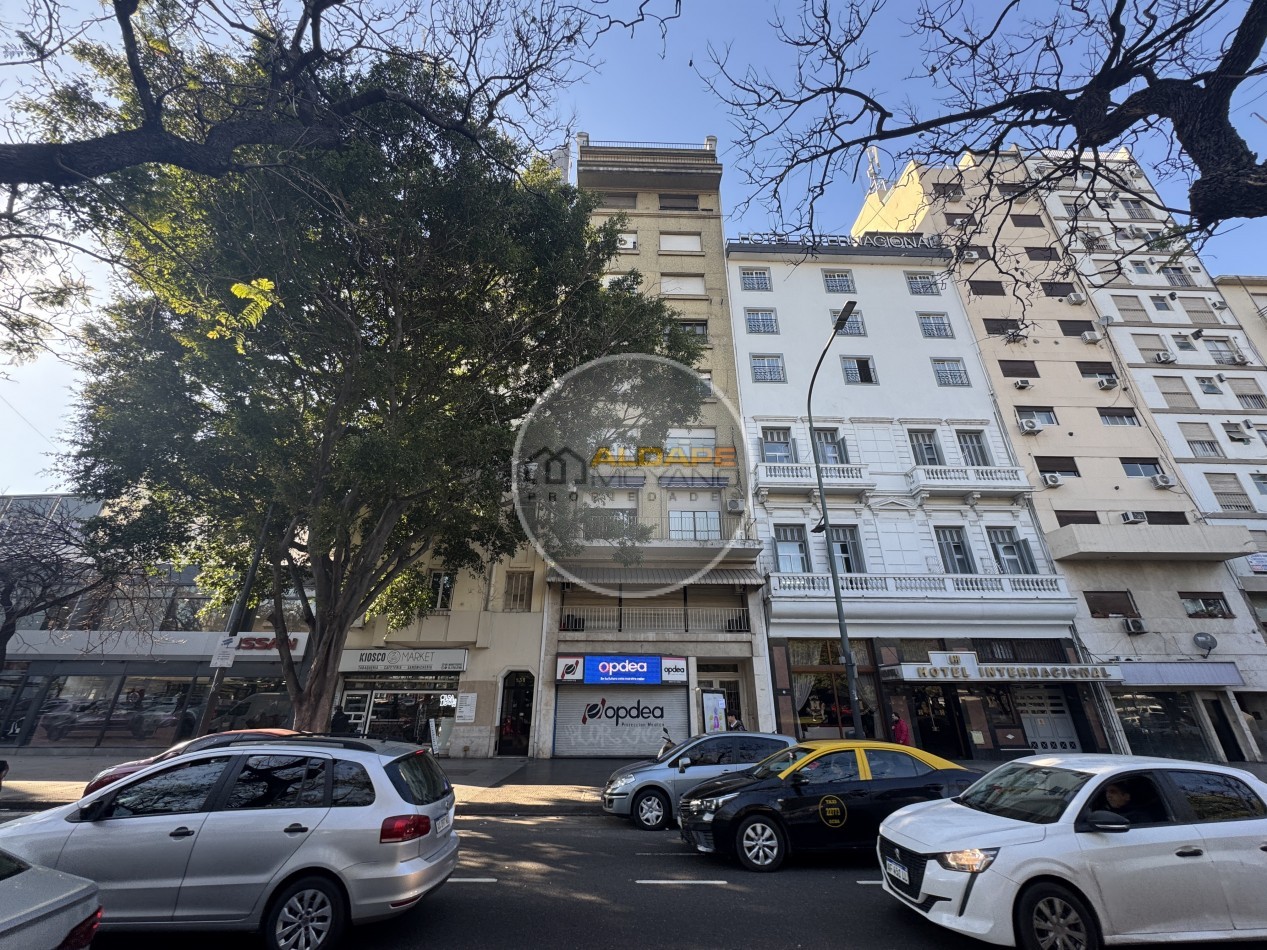 Se Vende Oficina (Monserrat)