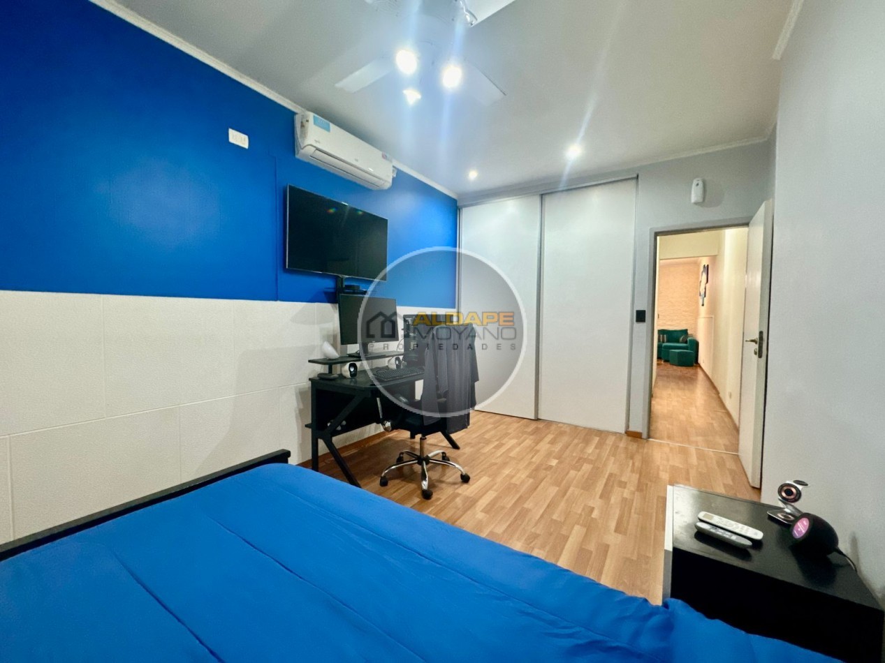 Se vende PH tipo casa, tres ambientes con cochera (Villa Lugano)