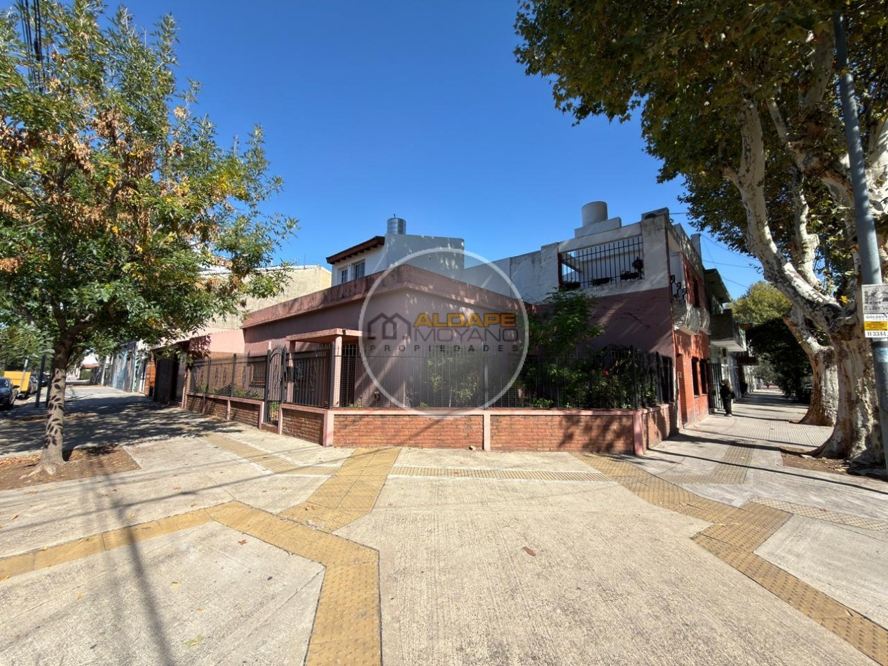 Se vende Casa/Lote con planos aprobados. (1000 metros vendibles)
