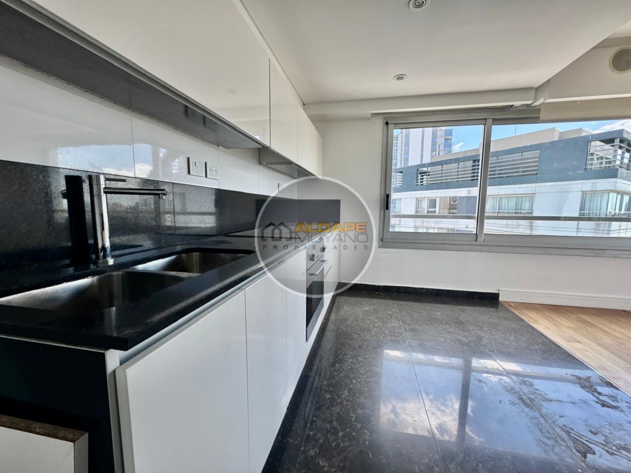 Se Vende Penthouse tres ambientes (Edificio Zencity - Puerto Madero)