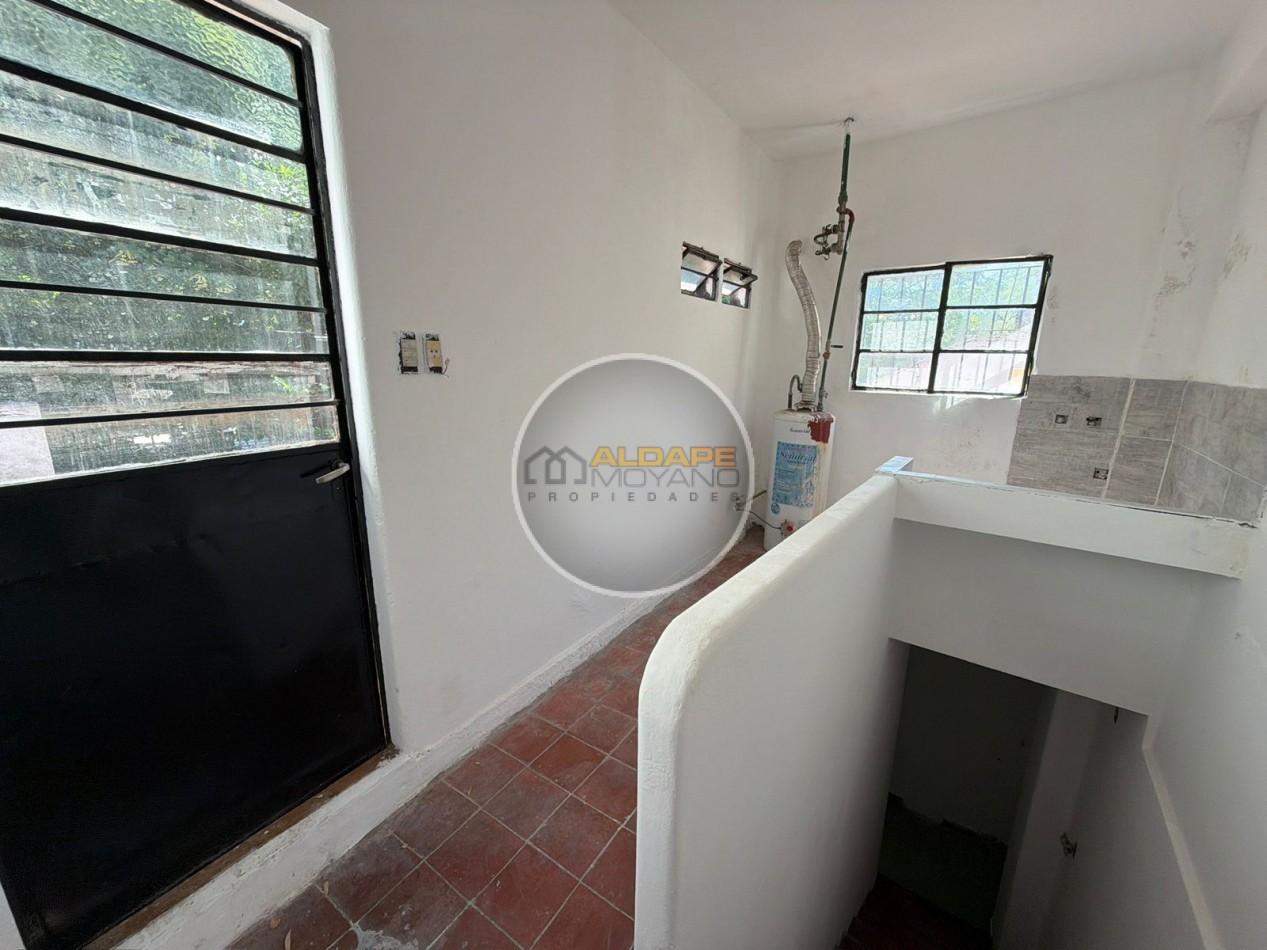 Se vende Casa PH, tres ambientes, totalmente independiente, Devoto
