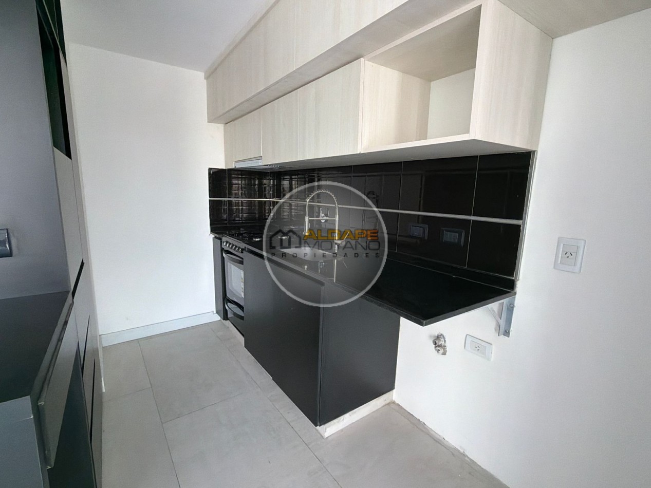 Se vende departamentosemi piso, tres amb. A estrenar!! (Villa Lugano)