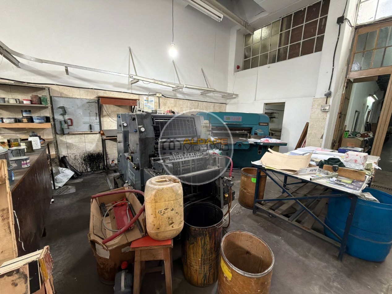 Se alquila Galpon, 344 mts2 (Mataderos)