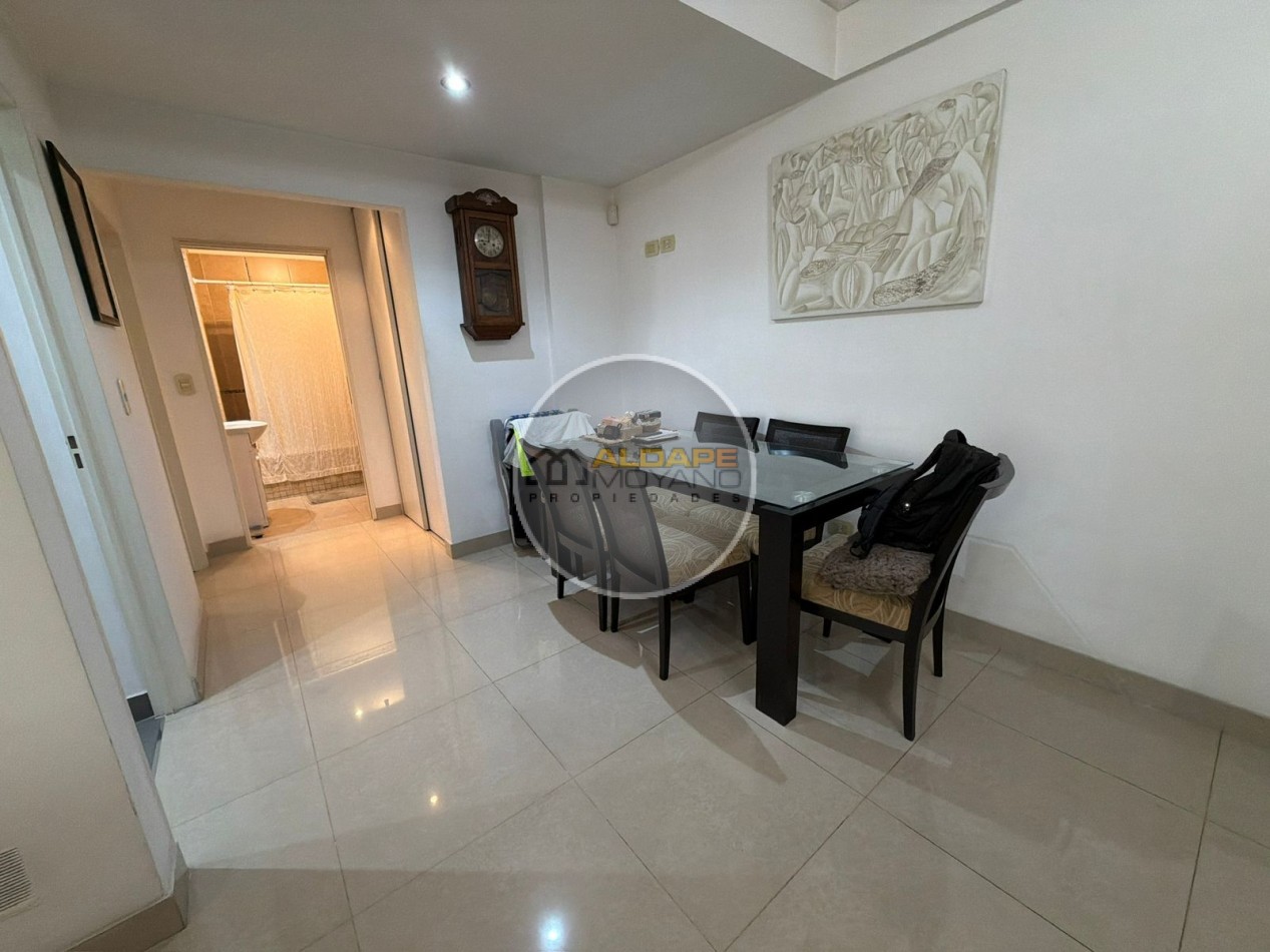 Se Vende Departamento dos amb con cochera (Villa Luro)