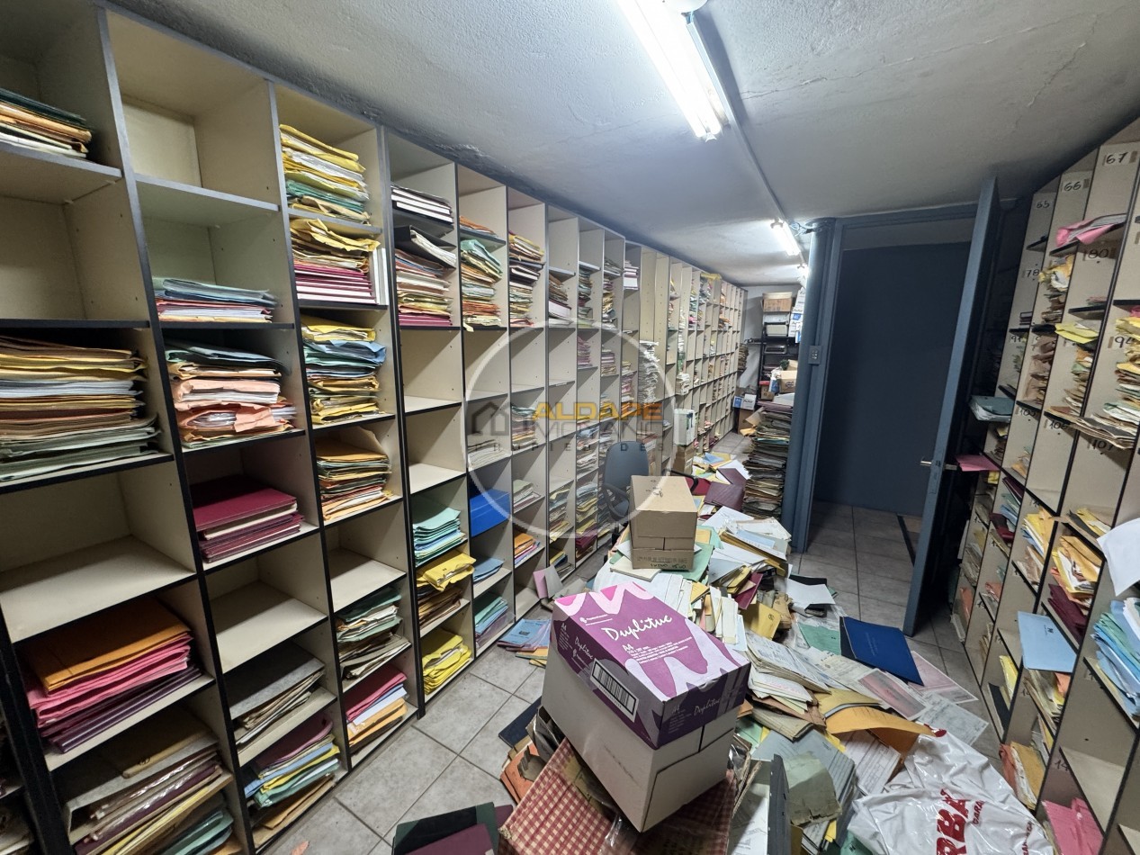 Se Alquila Local Comercial (Centro comercial - Villa Lugano)