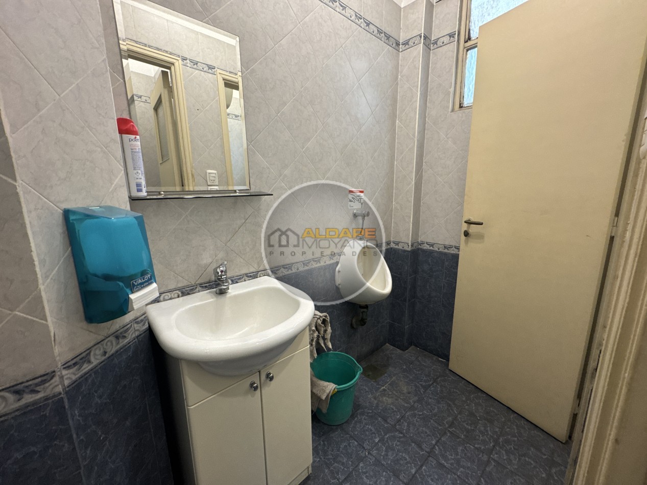 Se Vende Oficina (Monserrat)