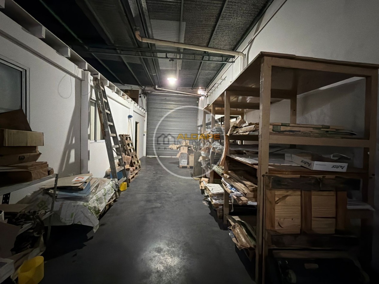 Se alquila Galpon, 344 mts2 (Mataderos)